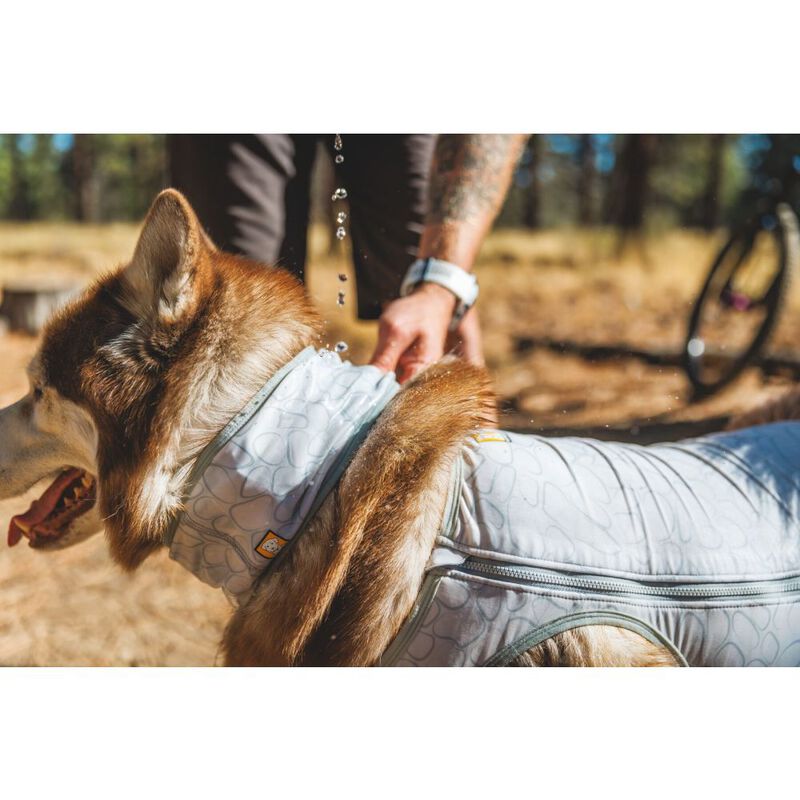 Ruffwear Swamp Cooler Dog Cooling Neck Gaiter, Graphite Grey image number null